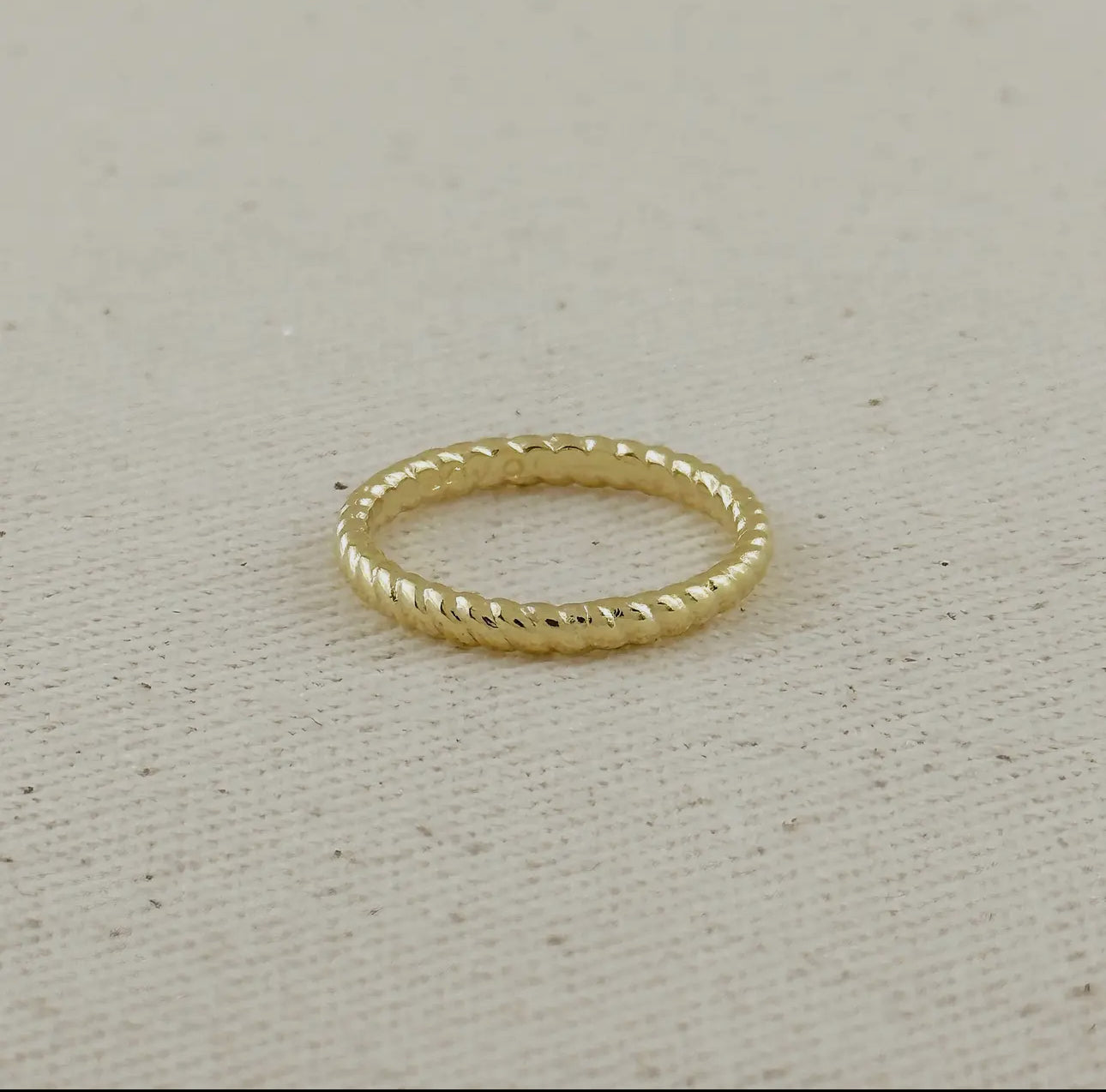Twisted Design Band Ring