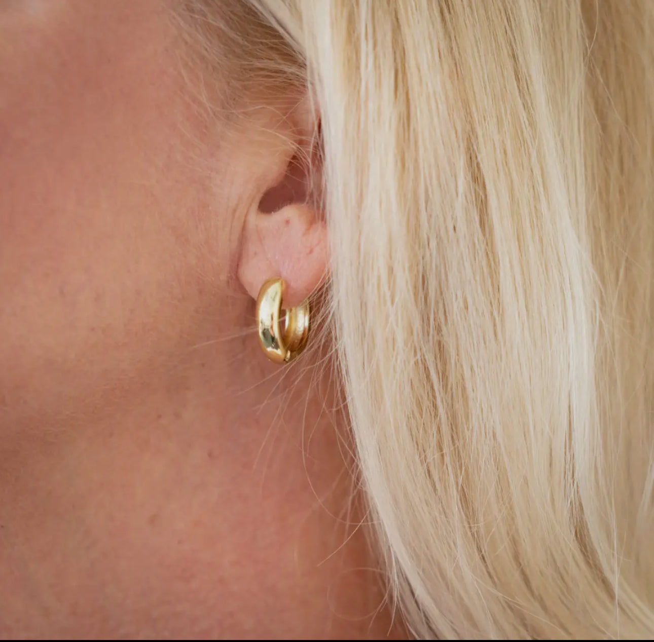 Jake Chunky Huggie Hoop Earrings