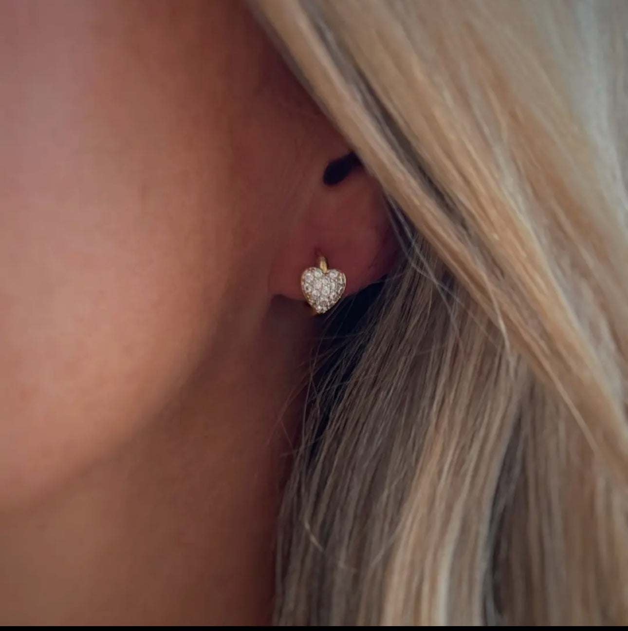 Maddie Heart Huggie Hoop Earrings