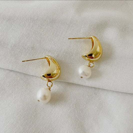 Kira Freshwater Pearl Dome Stud Earrings